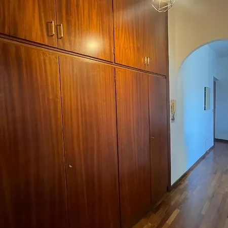 Regina 155 - Quadrilatero * טורינו